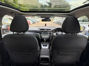 Nissan Qashqai 1.2 DIG-T Acenta XTRON 2WD Euro 6 (s/s) 5dr