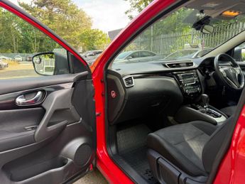 Nissan Qashqai 1.2 DIG-T Acenta XTRON 2WD Euro 6 (s/s) 5dr