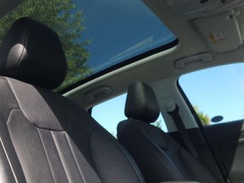 Vauxhall Grandland X 1.2 Turbo Elite Nav Auto Euro 6 (s/s) 5dr