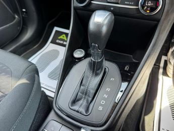 Ford Fiesta 1.0T EcoBoost Titanium Auto Euro 6 (s/s) 5dr