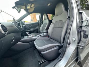 Nissan Juke 1.0 DIG-T N-Connecta DCT Auto Euro 6 (s/s) 5dr