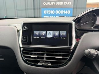 Peugeot 208 1.2 VTi PureTech Allure Euro 5 5dr