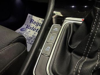 Volkswagen Golf 2.0 TSI BlueMotion Tech R DSG 4Motion Euro 6 (s/s) 5dr