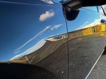 Volkswagen Golf 2.0 TDI R-Line DSG Euro 6 (s/s) 5dr
