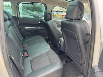 Peugeot 3008 2.0 HDi Allure Auto Euro 5 5dr