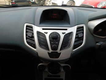 Ford Fiesta 1.4 Zetec 5dr