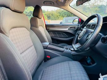 MG MG ZS 44.5kWh Excite Auto 5dr