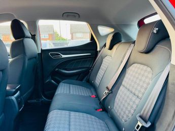 MG MG ZS 44.5kWh Excite Auto 5dr