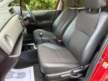 Toyota Yaris 1.33 Dual VVT-i SR Euro 5 5dr