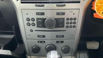 Vauxhall Astra 1.8i 16v Life 5dr