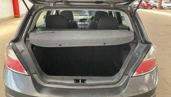 Vauxhall Astra 1.8i 16v Life 5dr