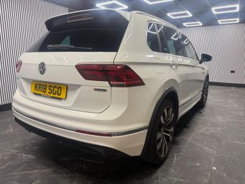 Volkswagen Tiguan 2.0 TDI R-Line DSG 4Motion Euro 6 (s/s) 5dr