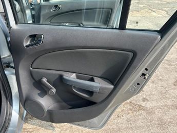 Vauxhall Corsa 1.4 16V SE Auto Euro 5 5dr