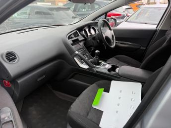 Peugeot 3008 1.6 HDi Sport Euro 5 5dr