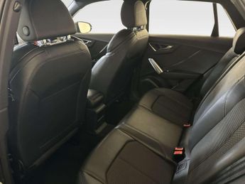 Audi Q2 1.6 TDI 30 S line SUV 5dr Diesel S Tronic Euro 6 (s/s) (116 ps)