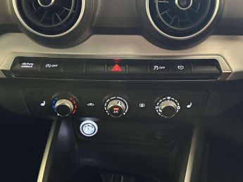 Audi Q2 1.6 TDI 30 S line SUV 5dr Diesel S Tronic Euro 6 (s/s) (116 ps)