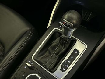 Audi Q2 1.6 TDI 30 S line SUV 5dr Diesel S Tronic Euro 6 (s/s) (116 ps)