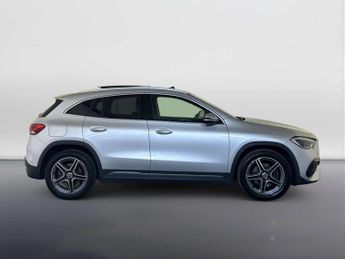 Mercedes-Benz GLA 1.3 GLA250e 15.6kWh Exclusive Edition (Premium Plus) SUV 5dr Pet