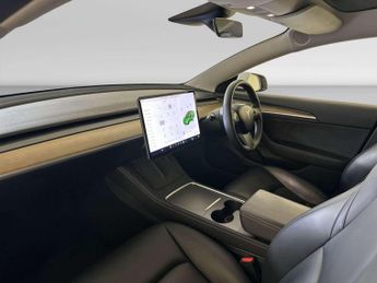 Tesla Model 3 Standard Range Plus Saloon 4dr Electric Auto RWD (241 bhp)
