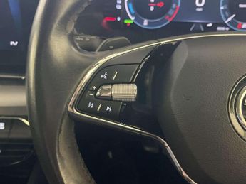 Skoda Octavia 1.4 TSI iV 13kWh SE Technology Estate 5dr Petrol Plug-in Hybrid 