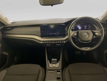 Skoda Octavia 1.4 TSI iV 13kWh SE Technology Estate 5dr Petrol Plug-in Hybrid 