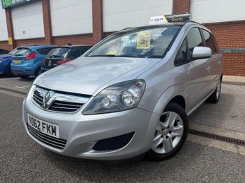 Vauxhall Zafira 1.6 16V Exclusiv MPV 5dr Petrol Manual Euro 5 (115 ps)
