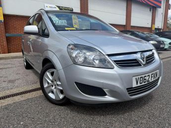 Vauxhall Zafira 1.8 16V Exclusiv MPV 5dr Petrol Manual Euro 5 (120 ps)