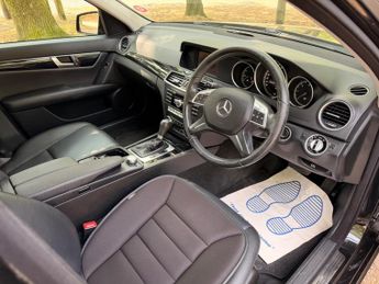 Mercedes-Benz C Class 2.1 C220 CDI BlueEfficiency Executive SE G-Tronic+ Euro 5 (s/s) 