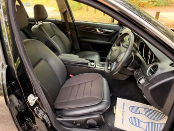 Mercedes-Benz C Class 2.1 C220 CDI BlueEfficiency Executive SE G-Tronic+ Euro 5 (s/s) 