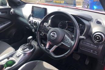 Nissan Juke 1.0 DiG-T 114 N-Connecta 5dr DCT