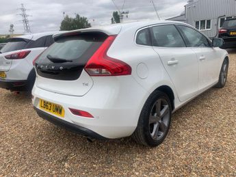 Volvo V40 1.6 T4 SE Powershift
