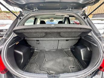 Toyota Yaris 1.5 VVT-h Icon E-CVT Euro 6 5dr