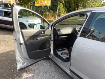 Peugeot 3008 1.6 HDi Active Euro 5 5dr