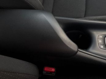 Toyota C-HR 1.8 VVT-h Icon SUV 5dr Petrol Hybrid CVT Euro 6 (s/s) (122 ps)