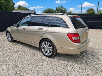 Mercedes-Benz C Class 1.8 C250 BlueEfficiency Elegance Estate 5dr Petrol G-Tronic+ Eur