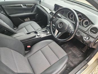 Mercedes-Benz C Class 1.8 C250 BlueEfficiency Elegance Estate 5dr Petrol G-Tronic+ Eur