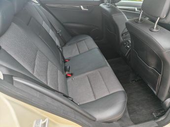 Mercedes-Benz C Class 1.8 C250 BlueEfficiency Elegance Estate 5dr Petrol G-Tronic+ Eur