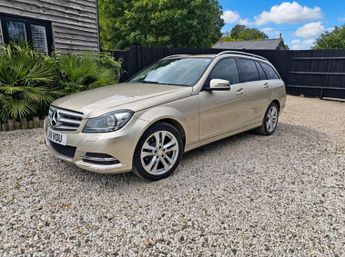 Mercedes-Benz C Class 1.8 C250 BlueEfficiency Elegance Estate 5dr Petrol G-Tronic+ Eur