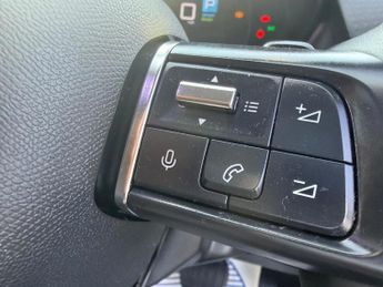 Citroen C5 X 1.6 12.4kWh Shine e-EAT8 Euro 6 (s/s) 5dr