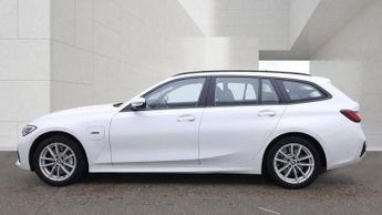 BMW 3 Series 2.0 330e 12kWh SE Pro Touring Auto Euro 6 (s/s) 5dr