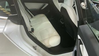 Tesla Model 3 (Dual Motor) Long Range Auto 4WDE 4dr