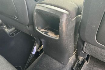 Nissan Qashqai 1.2 DiG-T N-Connecta 5dr Xtronic