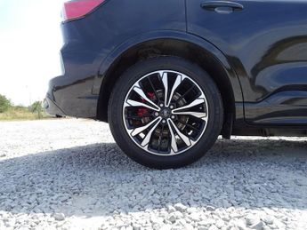 Ford Kuga 2.5 EcoBoost Duratec 14.4kWh ST-Line X CVT Euro 6 (s/s) 5dr