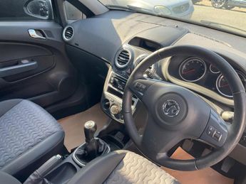 Vauxhall Corsa 1.4 16V SE Euro 5 5dr