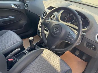 Vauxhall Corsa 1.4 16V SE Euro 5 5dr
