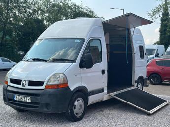 Renault Master 2.5 TD dCi 35 FWD  L3 H3 HORSEBOX