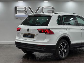 Volkswagen Tiguan 2.0 TDI SE Navigation DSG Euro 6 (s/s) 5dr