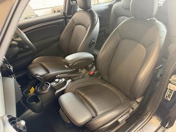 MINI Hatch 1.5 Cooper Exclusive Hatchback 3dr Petrol Steptronic Euro 6 (s/s