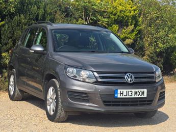 Volkswagen Tiguan 2.0 TDI BlueMotion Tech S 4WD Euro 5 (s/s) 5dr