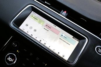 LAND ROVER RANGE ROVER EVOQUE 2.0 D180 S SUV 5dr Diesel Auto 4WD Euro 6 (s/s) (180 ps) +FREE 6